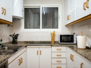 Microwave, coffee/tea maker, toaster