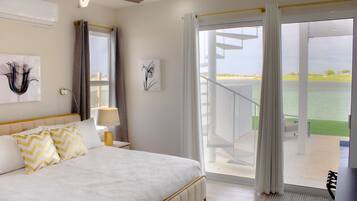 3 bedrooms, desk, free WiFi, bed sheets