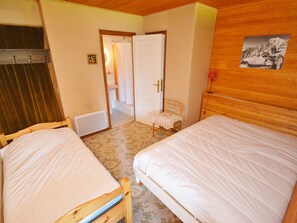 2 bedrooms, bed sheets - 3-room apartment for 6 with pool, parking, and balcony - Morzine (Morzine)