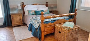 1 bedroom, WiFi, bed sheets