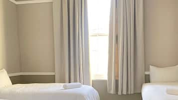 5 chambres, fer et planche Ă  repasser, Wi-Fi, draps fournis