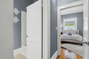 2 bedrooms, desk, free WiFi