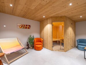 Interior - Spacious Ski-In/Ski-Out Chalet in Avoriaz with Sauna, Fireplace & Premium Services for 14 Guests (Avoriaz)