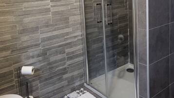 Dusche, Haartrockner
