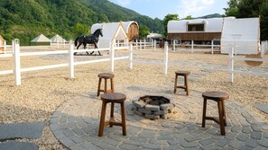 1 bedroom, free WiFi - Gapyeong JH Western Glamping (Gapyeong)