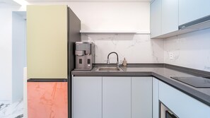 Basic Room, 1 Bedroom (102ho(PoolVilla)) | 1 bedroom, free WiFi