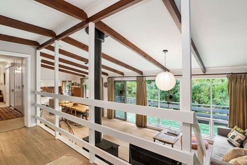 Hills Serenity w/ Private Creek