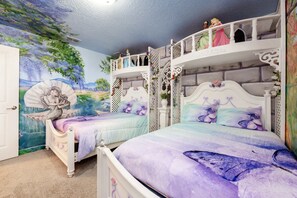 9 室のベッドルーム、アイロン / アイロン台、WiFi、ベッドシーツ