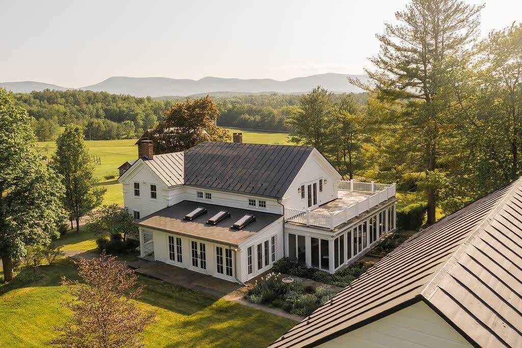 The Wright House - Elegant Country Escape