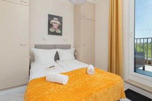 1 bedroom, iron/ironing board, WiFi, bed sheets