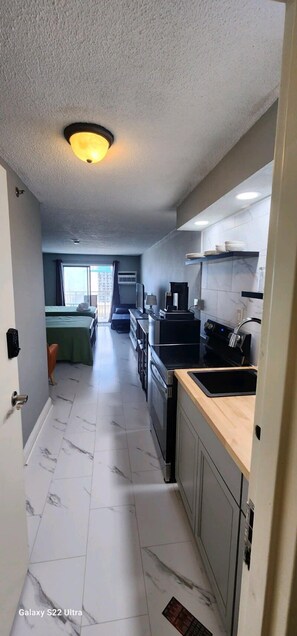 熨斗/熨衣板、WiFi、床单