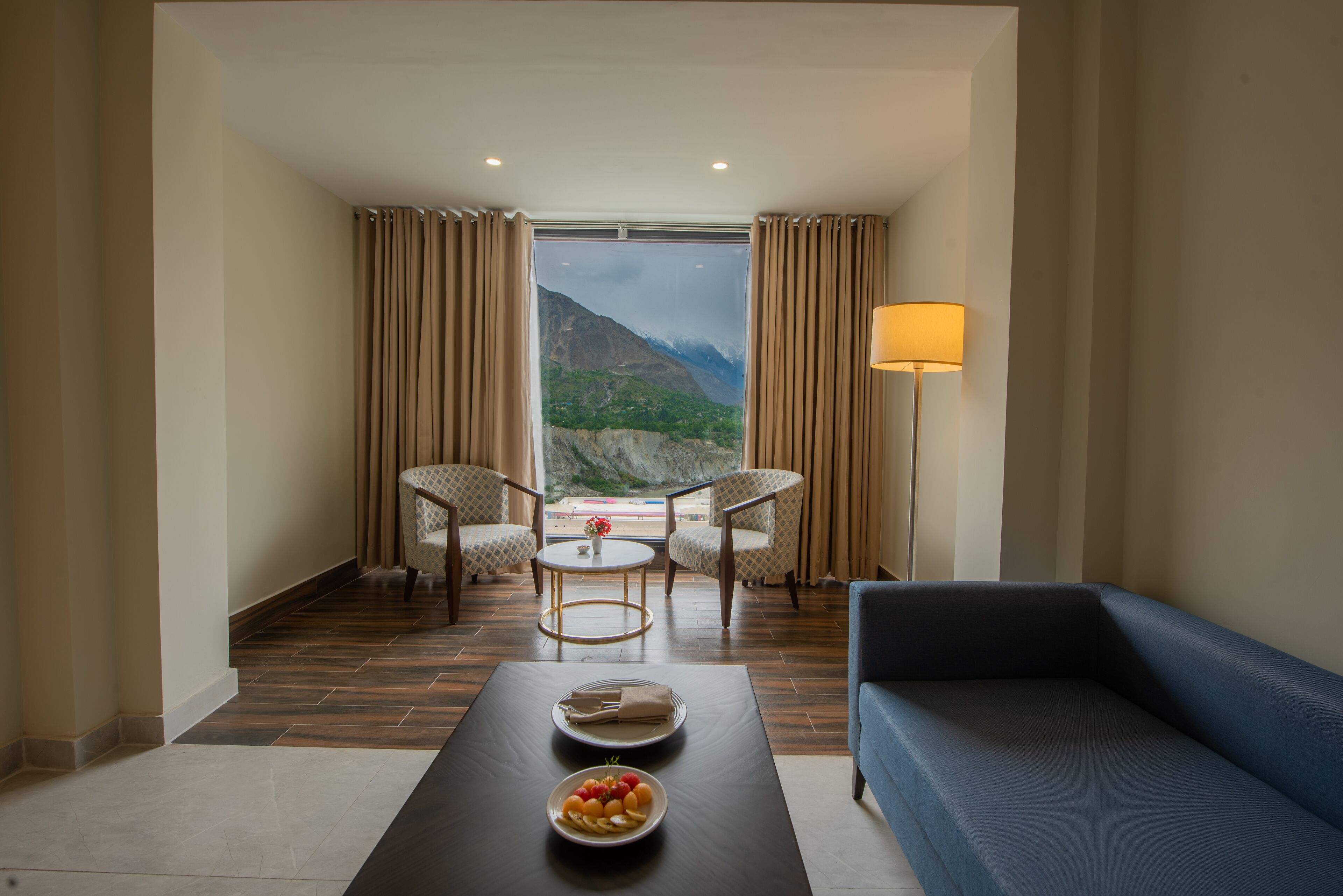 ファミリー ダブルルーム | ミニバー、デスク、ノートパソコン用作業スペース、WiFi (無料)