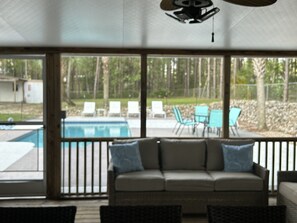 Interior - Come relax at - Pura Vida House with pool - sleeps 9 (Steinhatchee)