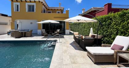 Centrally Located Beautiful 3 Bed Villa with HEATED POOL