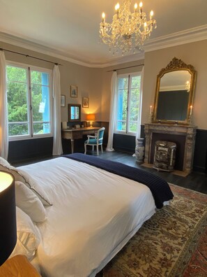 6 chambres, bureau, fer et planche Ă repasser, Wi-Fi gratuit