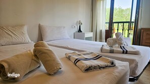 2 habitaciones, tabla de planchar con plancha y wifi gratis 