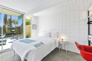 1 bedroom, iron/ironing board, Internet, bed sheets