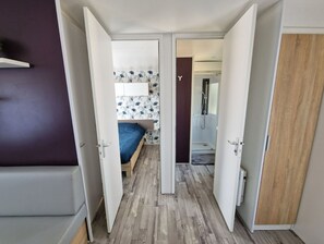 2 Schlafzimmer, Bügeleisen/Bügelbrett, Reisekinderbett, kostenloses WLAN