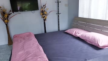Basic Room | 1 bedroom, blackout curtains, soundproofing