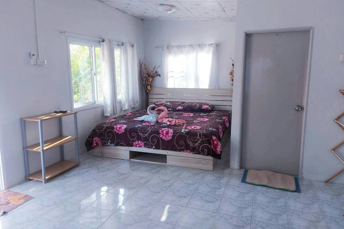 Basic Quadruple Room