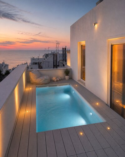 Il Gelso Bianco, luxury apartment, with sea view terrace and private pool