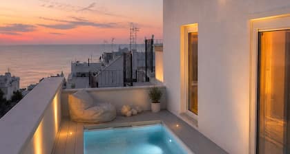 Il Gelso Bianco, luxury apartment, with sea view terrace and private pool