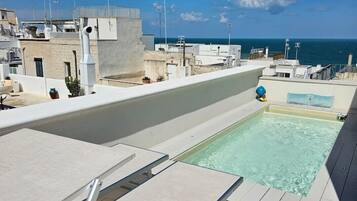 Piscine extérieure, piscine chauffée