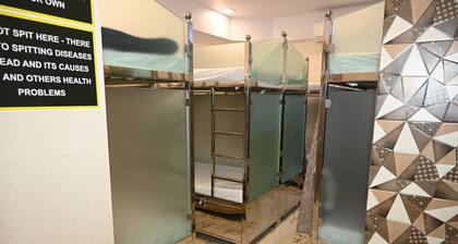 Sagar Dormitory Andheri - Nearest to Andheri Railway Station West