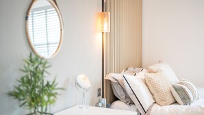 Luxury Apartment | WiFi (free) - Boutique Nights (Eastbourne)