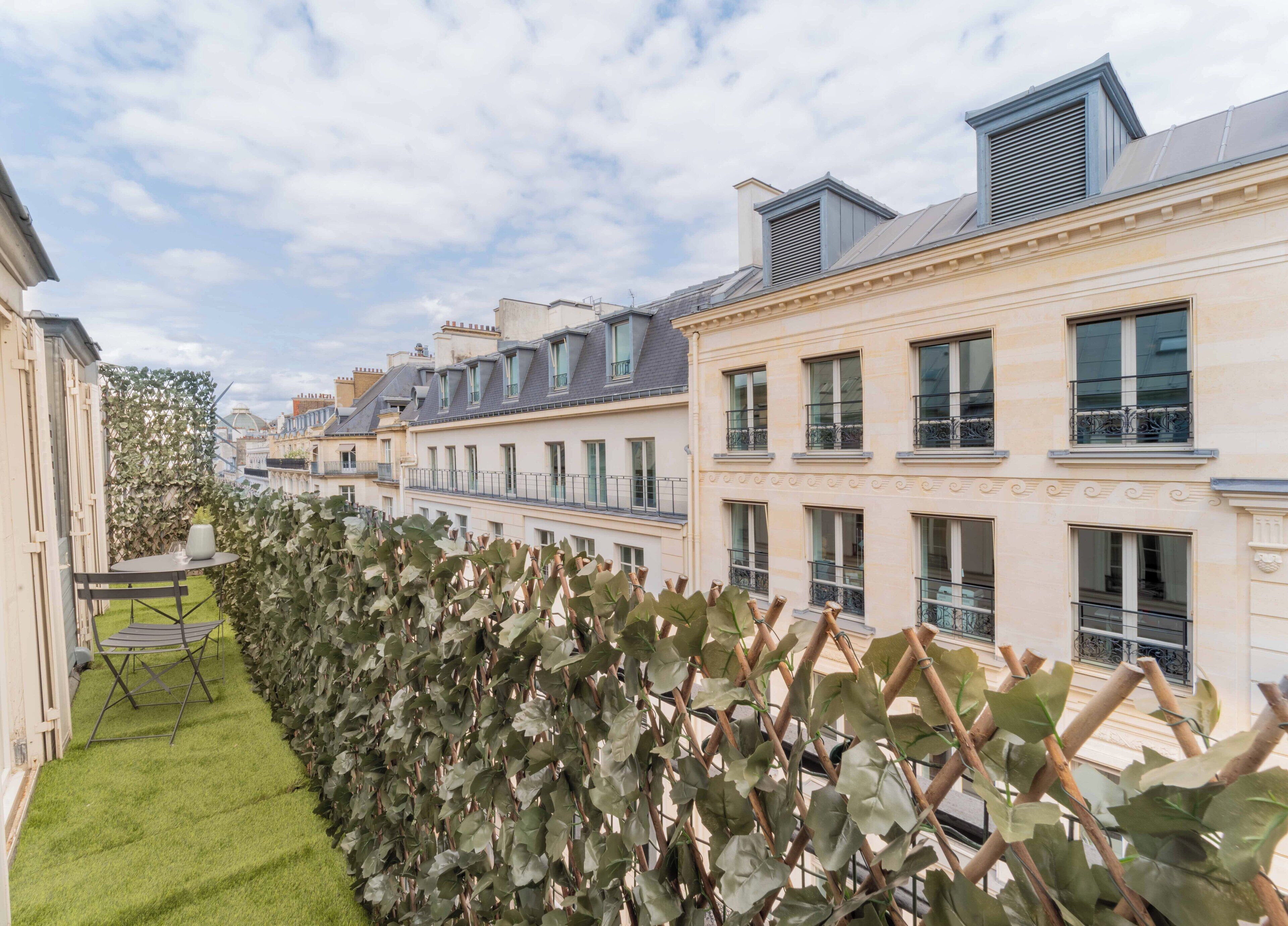 Presidential Apartment | Balcony