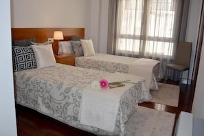 4 bedrooms, iron/ironing board, travel cot, WiFi