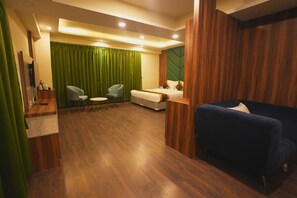 Suite | 1 bedroom, premium bedding, down comforters, free minibar items - Hotel CP Palace (Patna)