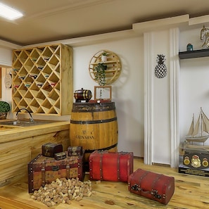 Bar (on property) - Maya Villa Hotel (Oyibi)