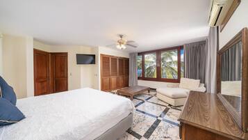 4 soverom, strykejern/-brett, wi-fi og sengetøy