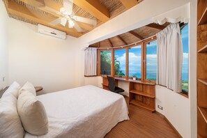 4 室のベッドルーム、アイロン / アイロン台、WiFi、ベッドシーツ