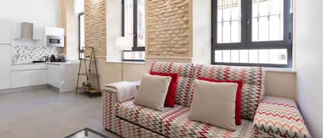 San Agustin 5 | Oppholdsområde | En 40-tommers Flatskjerm-TV med Parabol-TV