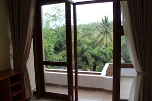 Standard Villa, 2 Bedrooms, Garden View | 2 bedrooms, premium bedding, memory foam beds, desk - Kandy Lotus Villa (Kandy)