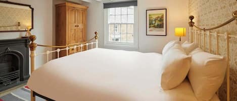 3 slaapkamers, luxe beddengoed, reisbedje, wifi