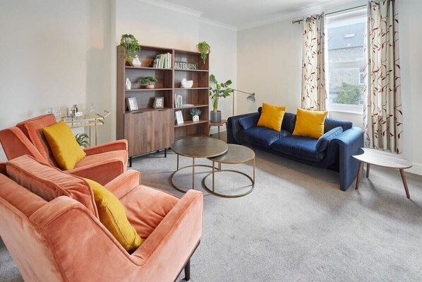 TV, fireplace, books, offices - Host & Stay | Mollymac, First Floor (Saltburn-by-the-Sea)