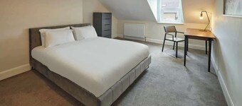 Host & Stay | Mollymac, First Floor