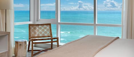 2 chambres, coffres-forts dans les chambres, bureau