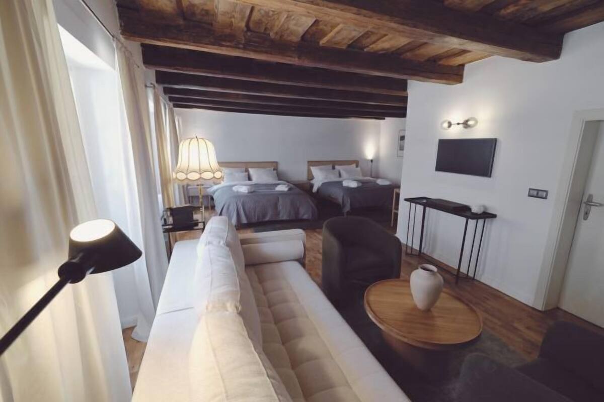 1 bedroom, minibar, individually furnished, desk
