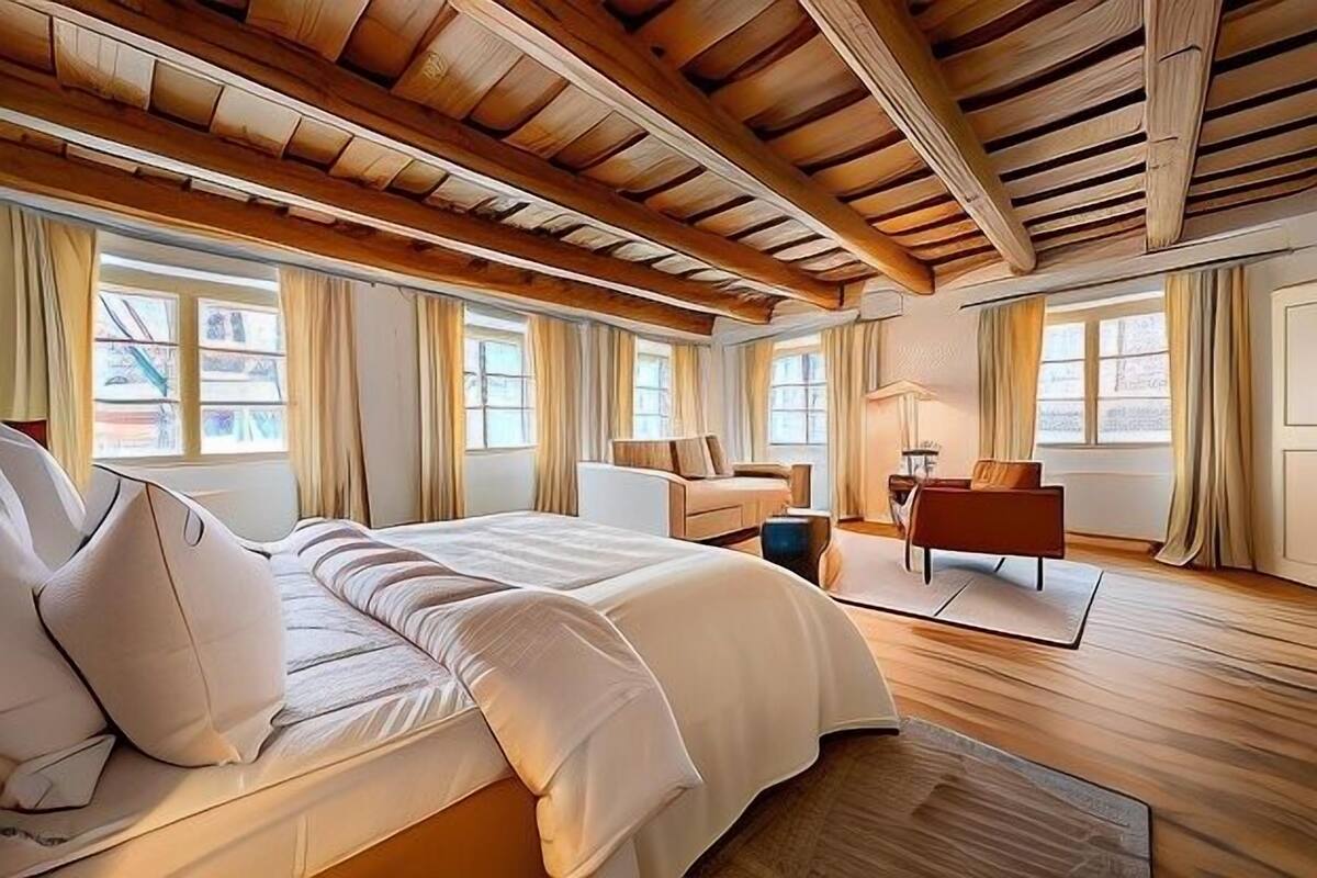 1 bedroom, minibar, individually furnished, desk
