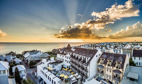 Emerald Shores 2–Steps to Beach–Sleeps 4