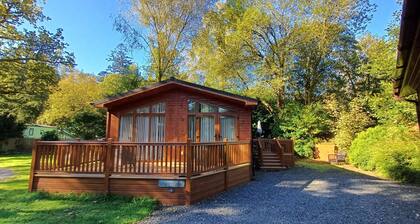 laughing Duck - a holiday lodge that sleeps 6 guests in 3 bedrooms