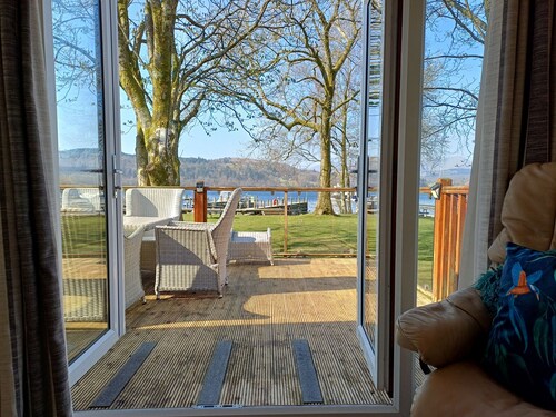 Marina View  -  a holiday lodge that sleeps 6 guests  in 3 bedrooms