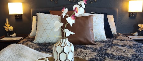 2 habitaciones, escritorio, tabla de planchar con plancha y wifi gratis