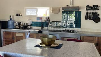 Premium Villa | Private kitchen | Fridge, dishwasher, espresso maker, coffee/tea maker