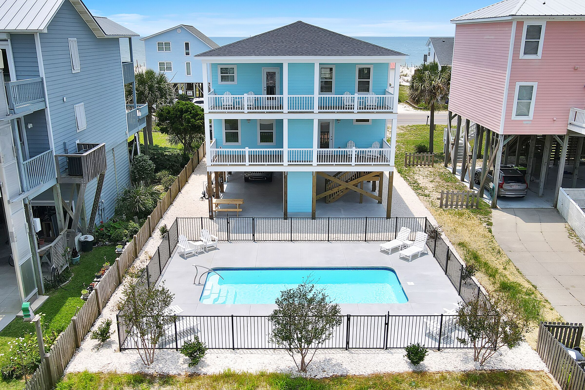 Vitamin Sea: Coastal Chic Home with Private Pool, Elevator