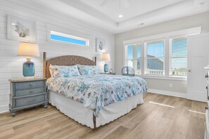 5 habitaciones, tabla de planchar con plancha, internet y ropa de cama 